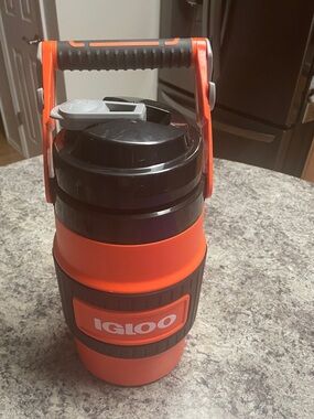 Igloo Orange and Black Portable Insulated Cooler Jug